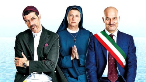 Non c'è più religione: recensione della commedia di Luca Miniero con Claudio Bisio, Alessandro Gassmann e Angela Finocchiaro