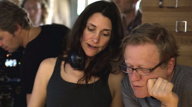 Jessica Woodworth racconta Un Re allo sbando, commedia surreale e politica perfetta per i nostri tempi