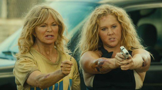 Vengo... con mamma: nel nuovo trailer le orribili vacanze di Amy Schumer e Goldie Hawn