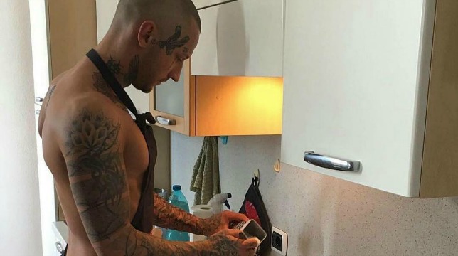 Uomini e Donne: oggi nuova registrazione, Manuel lascia o resta sul trono?
