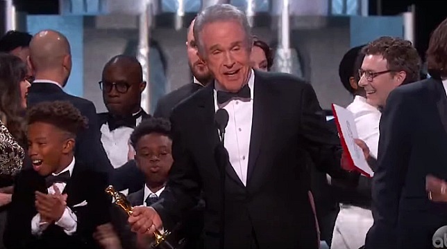 Questi Oscar 2017, un po' cialtroni, un po' noiosi, sicuramente memorabili nel segno dell'errore