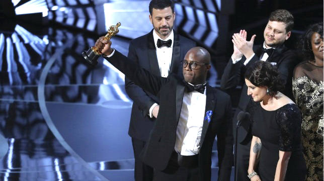 Oscar 2017: Se Moonlight avesse trionfato subito, il regista avrebbe ringraziato così
