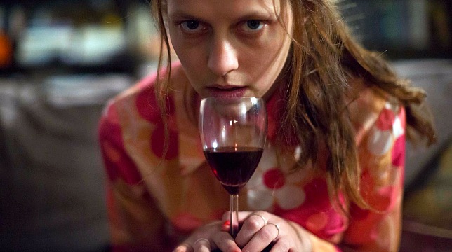 Teresa Palmer trova l'amore e la prigionia nel trailer di Berlin Syndrome