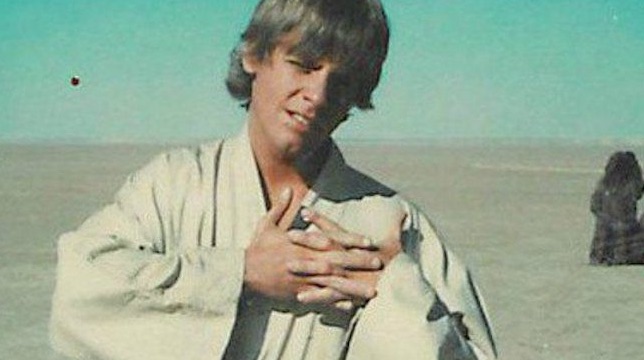 Mark Hamill posta la sua prima foto sul set di Star Wars scattata nel 1976
