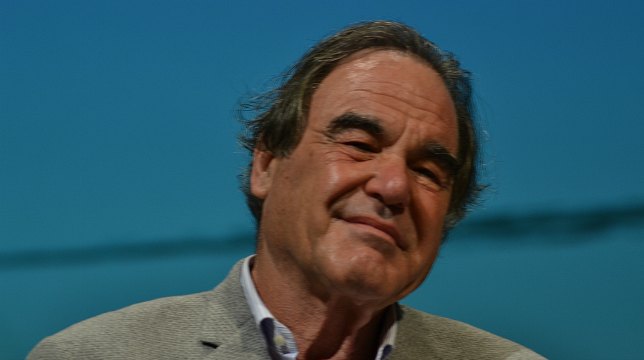Oliver Stone: un fiume di parole e passione al Lucca Film Festival