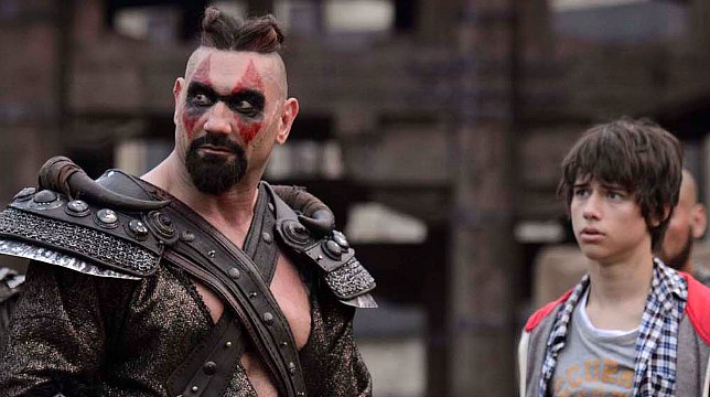Dave Bautista nel trailer di Enter the Warriors Gate, fantasy di arti marziali scritto da Luc Besson