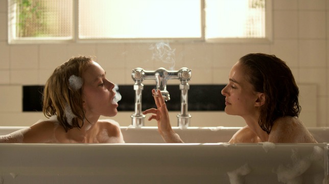 "Non voglio essere un bel nome da manifesto": Lily-Rose Depp e il vero esordio in Planetarium