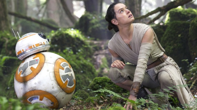 Star Wars: Rian Johnson per Gli Ultimi Jedi ha chiesto modifiche a Il risveglio della Forza