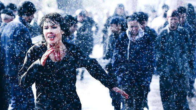 Noomi Rapace si fa in sette nel trailer di Seven Sisters