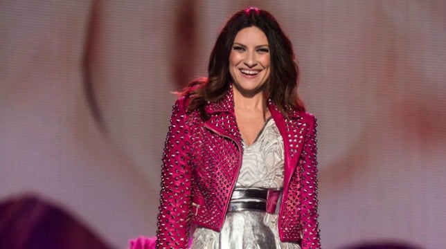 Laura Pausini Simili Tour Stasera Su Canale 5