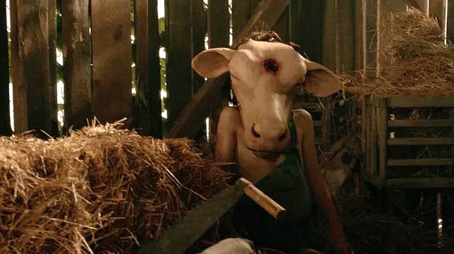 Leatherface il trailer red band del film che racconta la nascita di un mostro