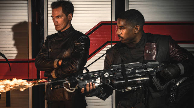 Fahrenheit 451: Michael Shannon e Michael B. Jordan nella prima immagine del film tratto dal romanzo di Bradbury