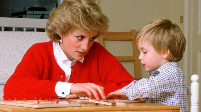 William e Harry ricordano Lady D nel documentario da domani su Infinity
