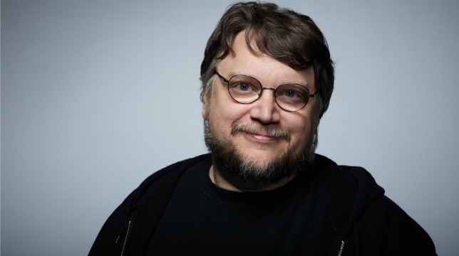 “Sono innamorato dell’amore, i Beatles e Gesù non possono essersi sbagliati entrambi”: Del Toro a tutto campo a Venezia 74