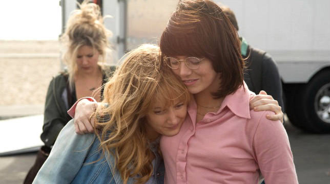 La battaglia dei sessi: Una clip esclusiva con Emma Stone sedotta a colpi di spazzola