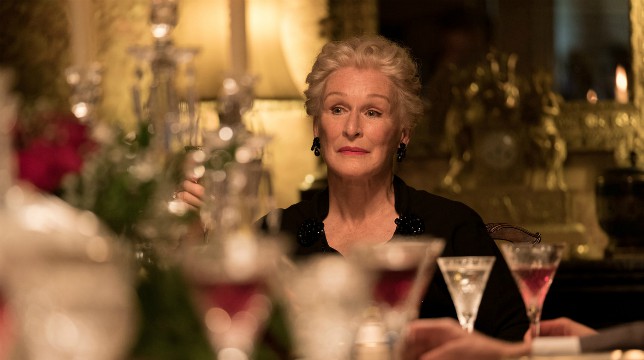 Mistero a Crooked House; ecco il trailer italiano del giallo con Glenn Close e Christina Hendriks