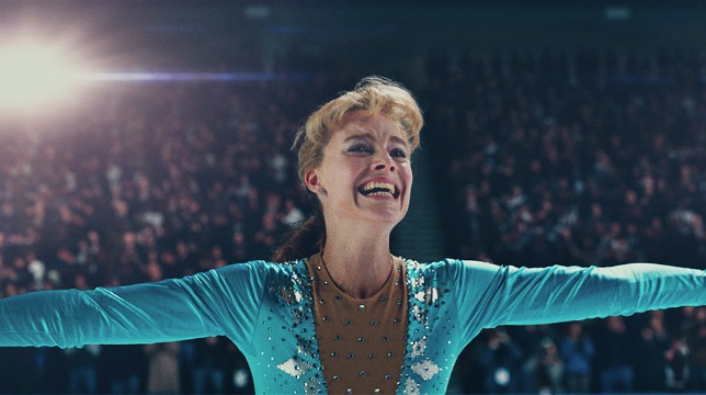 Tonya: la recensione della vera storia di una pattinatrice da cronaca nera con Margot Robbie