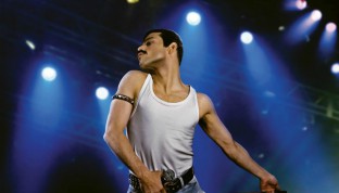Bohemian Rhapsody: sospese le riprese, Bryan Singer ha problemi di salute