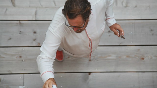 L'arte viva di Julian Schnabel: incontro con Pappi Corsicato