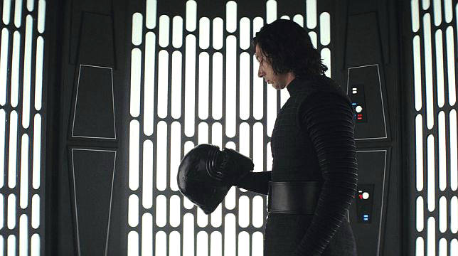 Star Wars - Gli ultimi Jedi: recensione dell'Episodio VIII della saga di Guerre Stellari