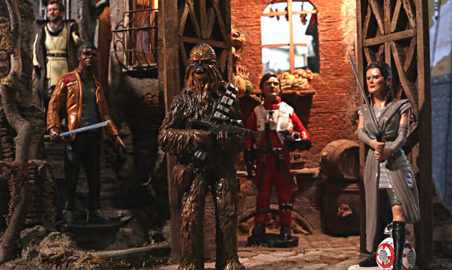 Star Wars: i personaggi di Guerre Stellari protagonisti del Presepe Napoletano
