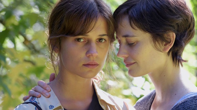 Eva Green e Alicia Vikander alle prese con una scelta difficile nel trailer di Euphoria