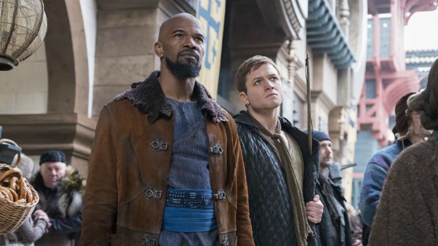 Taron Egerton è Robin Hood: le prime foto