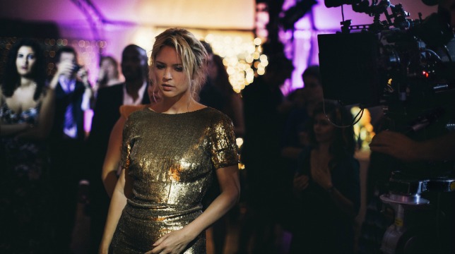 Tutti gli uomini di Victoria: recensione della commedia francese con Virginie Efira