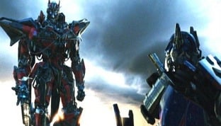 Transformers 3 - la recensione del film di Michael Bay