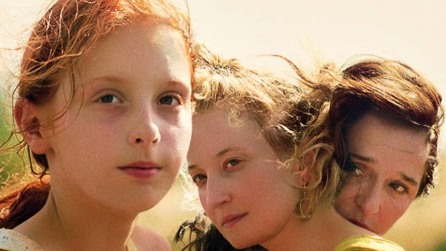 Figlia mia: il poster ufficiale del film di Laura Bispuri in concorso al Festival di Berlino 2018