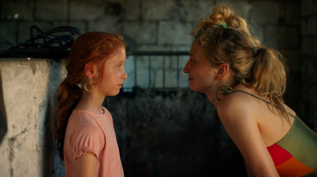 Figlia mia: la recensione del film di Laura Bispuri con Alba Rohrwacher e Valeria Golino