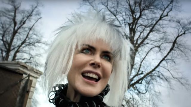Nicole Kidman ed Ellen Fanning nel trailer di How to Talk to Girls at Parties