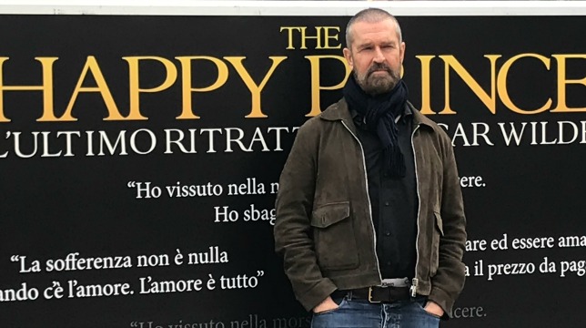 The Happy Prince: Rupert Everett racconta il suo Oscar Wilde, a metà fra Cristo e un vagabondo romantico