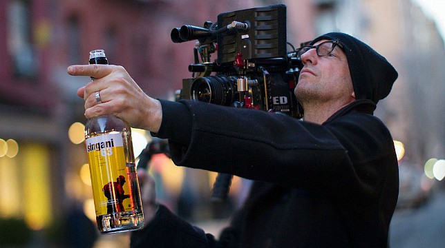 Steven Soderbergh gira The Laundromat in autunno