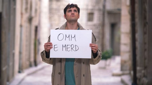 Tonno spiaggiato: Frank Matano nel trailer ufficiale del film