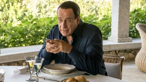 Loro 2: la recensione della seconda parte del dittico di Paolo Sorrentino su Silvio Berlusconi