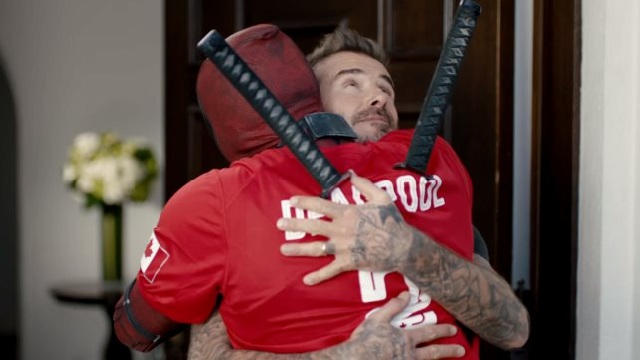 Deadpool 2: Wade abbraccia David Beckham e chiede il suo perdono