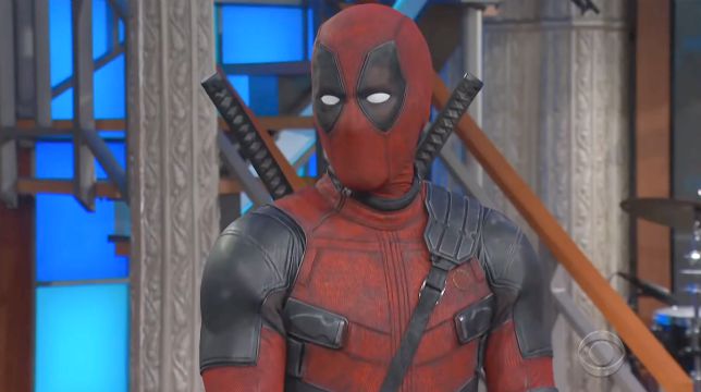 Deadpool insulta Ryan Reynolds nello Stephen Colbert Show