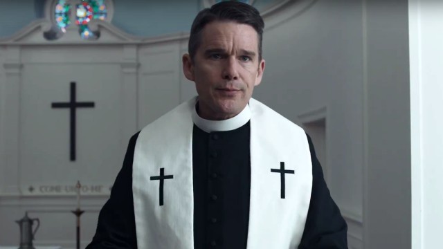 Ethan Hawke è un pastore protestante in crisi nel trailer di First Reformed di Paul Schrader