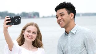 Ogni giorno: una clip italiana esclusiva della fiaba romantica con Angourie Rice