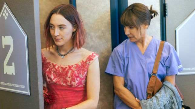 Lady Bird con Saoirse Ronan dal 20 giugno in Blu-ray e streaming, ecco le riprese sul set
