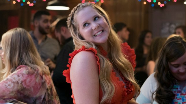 Come ti divento bella: in anteprima il poster italiano della commedia con Amy Schumer