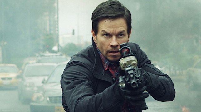 Mile 22: il trailer red band del violento action movie con Mark Wahlberg