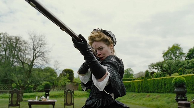 The Favourite: primo trailer del film di Yorgos Lanthimos con Emma Stone e Rachel Weisz