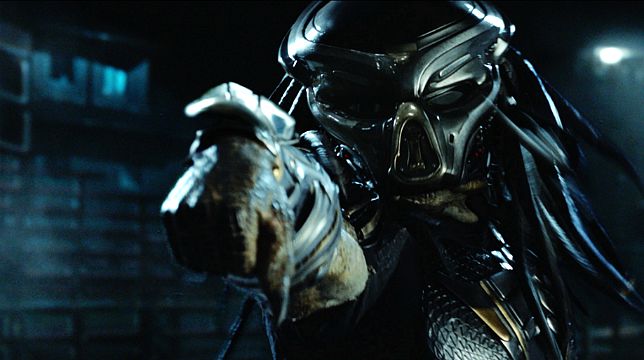 The Predator: uno sguardo ravvicinato al nuovo Predatore alieno in versione Shane Black