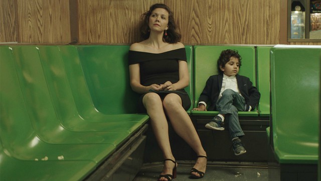 The Kindergarten Teacher: il trailer del thriller con Maggie Gyllenhaal