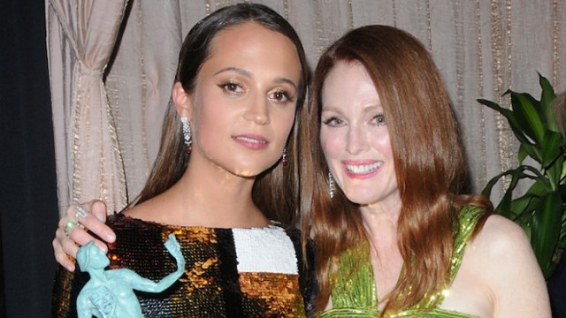 Alicia Vikander raggiunge Julianne Moore in My Life on the Road, biopic sull'attivista Gloria Steinem