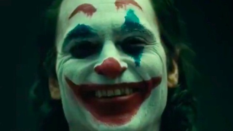 Il Joker e il caso delle comparse "sequestrate" sul set