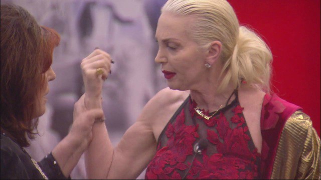 Grande Fratello Vip, furiosa lite tra la Marchesa e Elia: ‘Estetista d’Aragona’