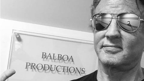 Sylvester Stallone instancabile fonda la Balboa Productions e diventa il supereroe Samaritan